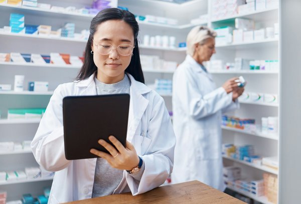 Pharmacie et parapharmacie en ligne : les avantages